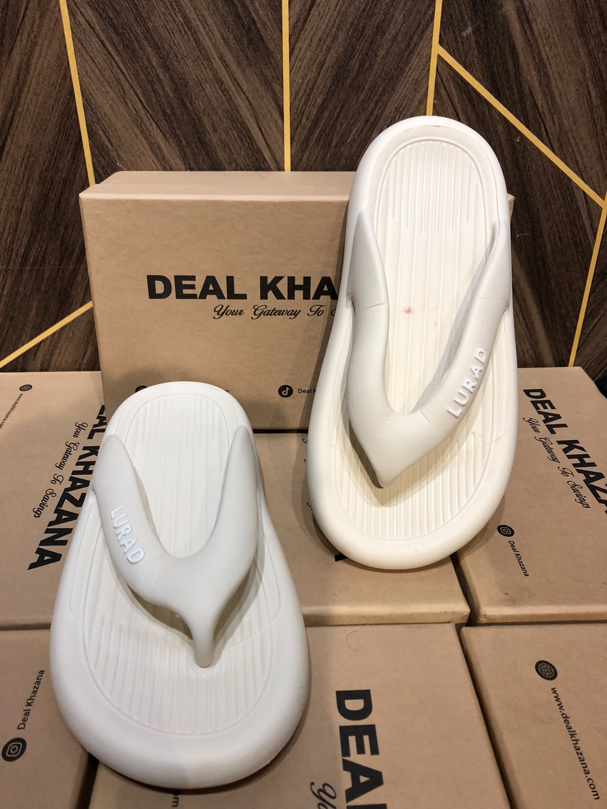 Women Comfortable Slippers Size 9
