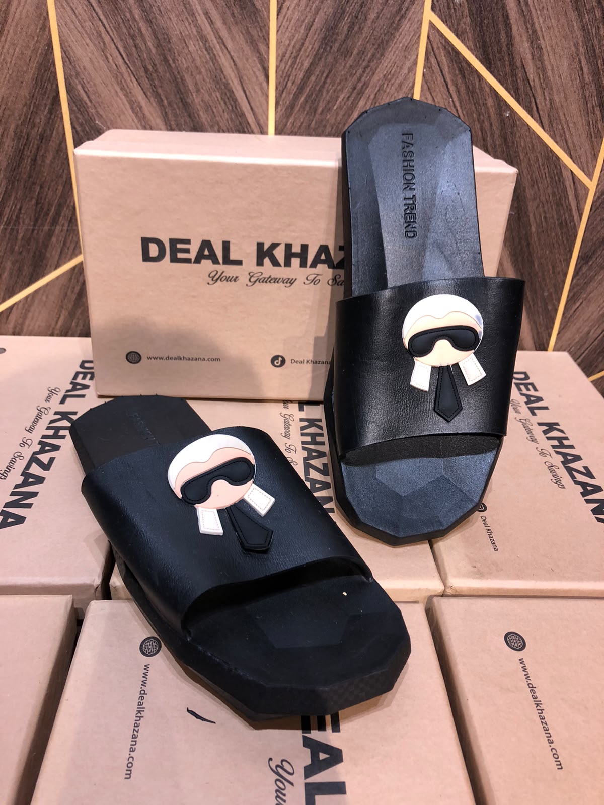 Women Comfortable Slippers Size 9
