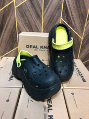 Women Comfortable Crocs Size 8