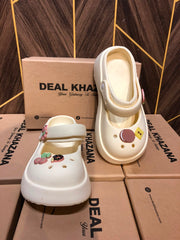 Women Comfortable Crocs Size 6