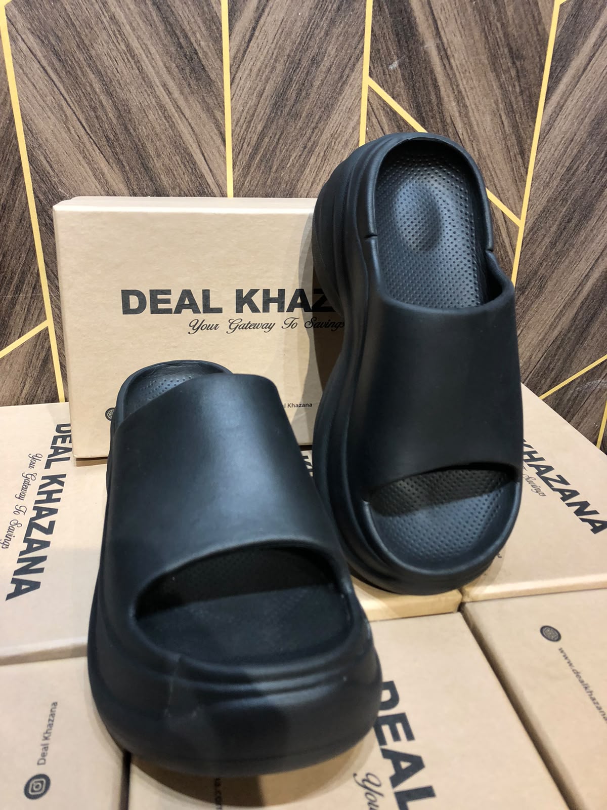 Women Comfortable Slippers Size 6