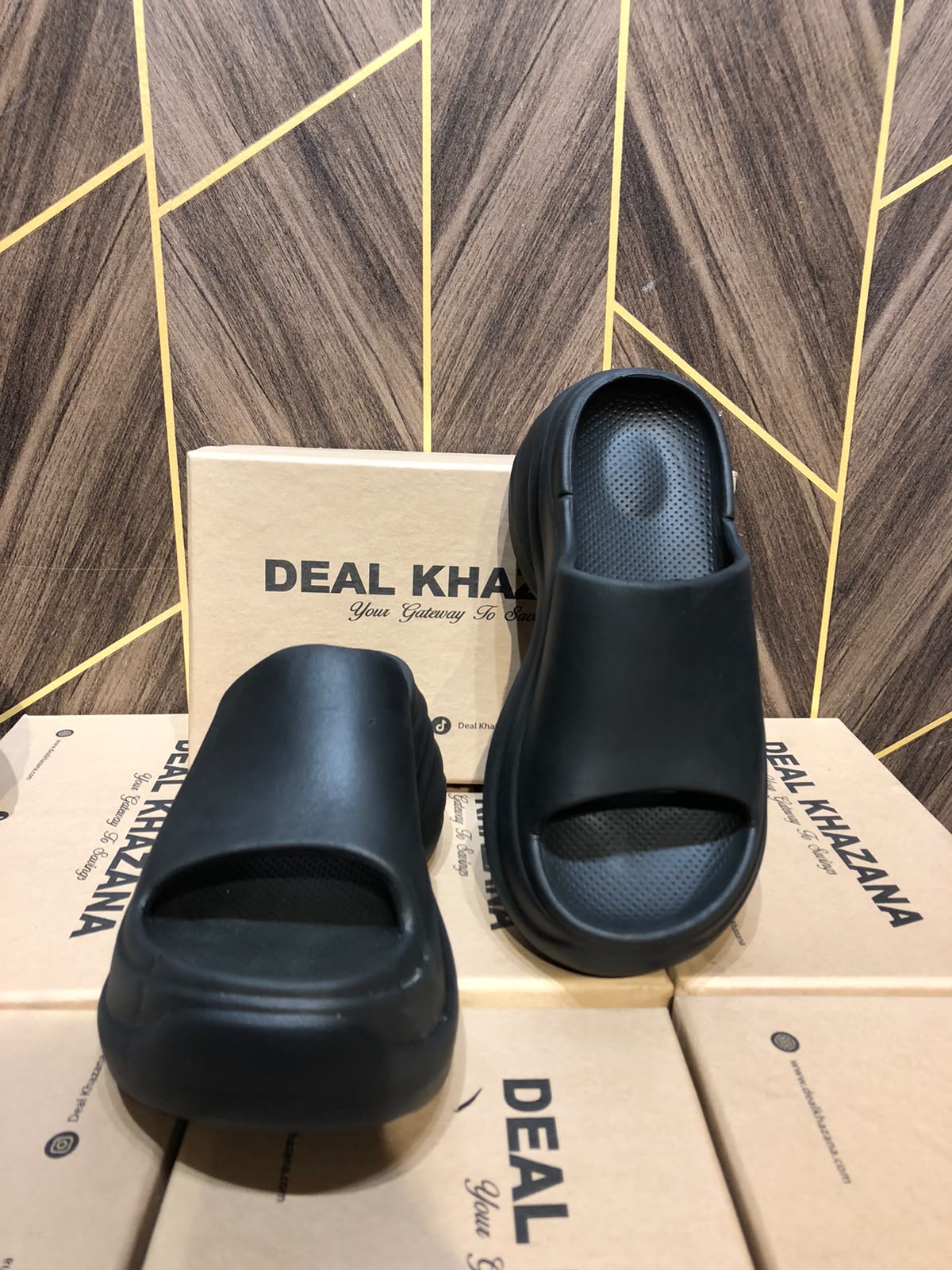 Women Comfortable Slippers Size 6