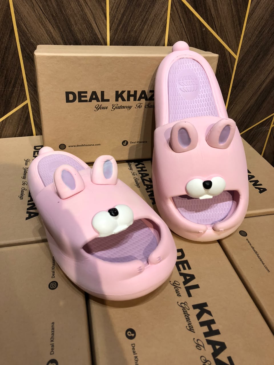 Women Comfortable Slippers Size 9