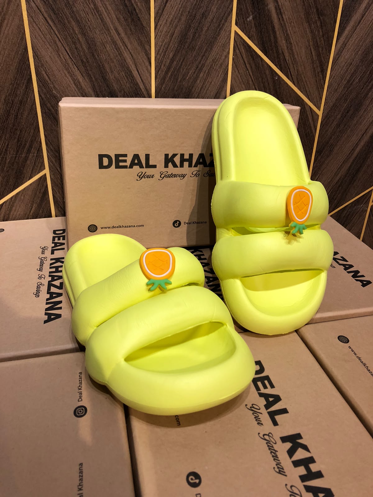 Women Comfortable Slippers Size 7