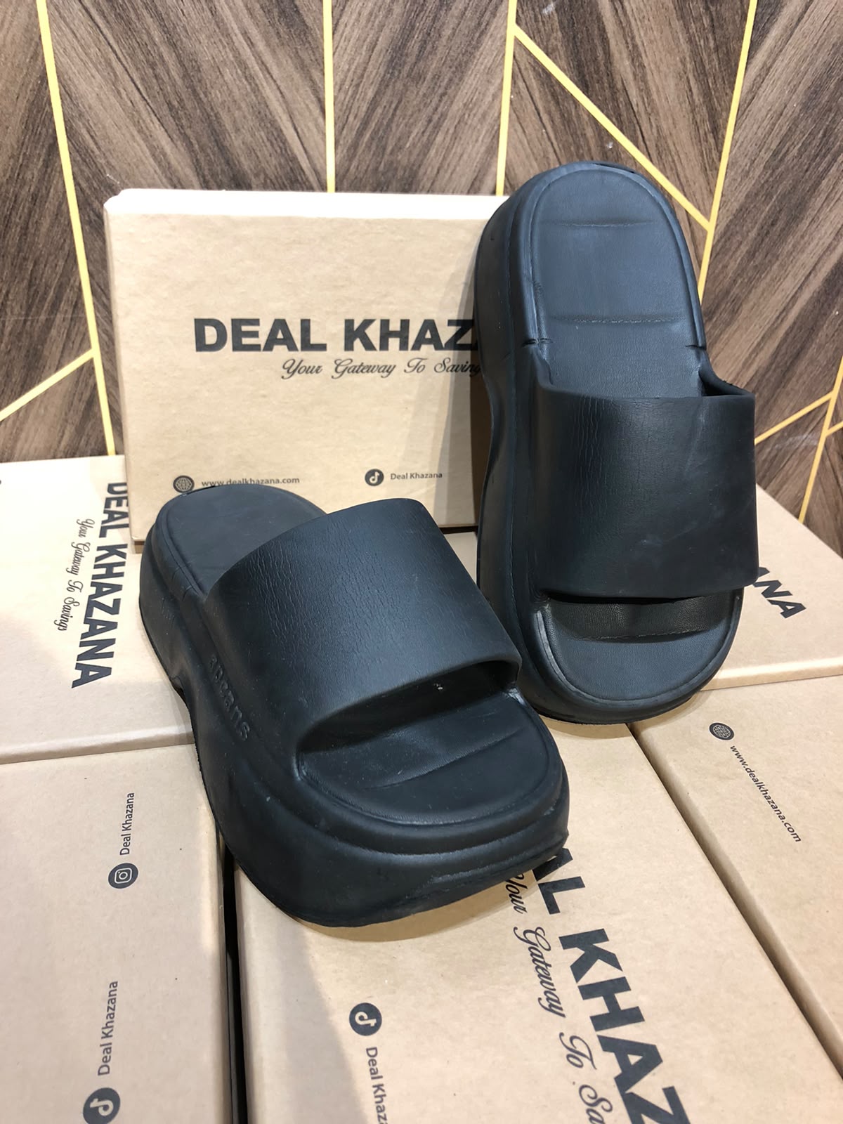 Women Comfortable Slippers Size 7
