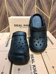 Women Comfortable Crocs Size 8