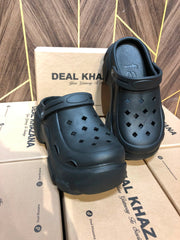 Women Comfortable Crocs Size 8