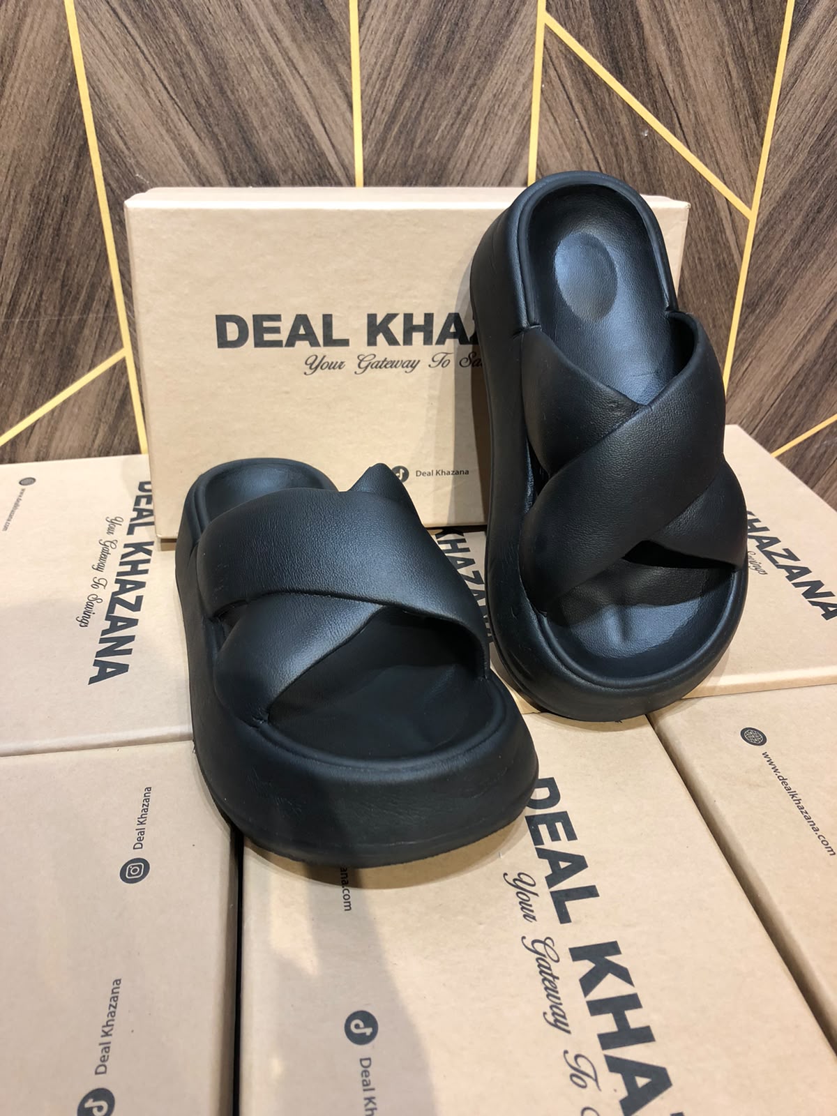 Women Comfortable Slippers Size 6