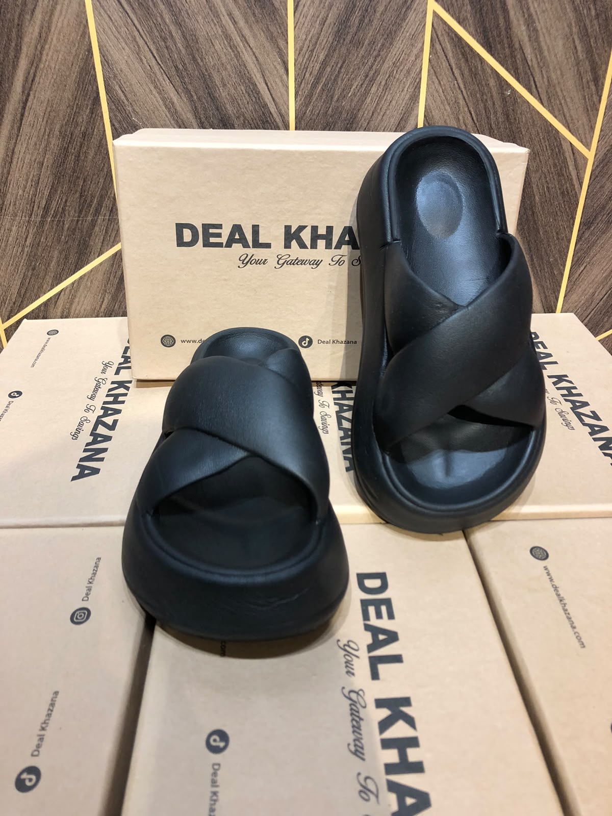 Women Comfortable Slippers Size 6