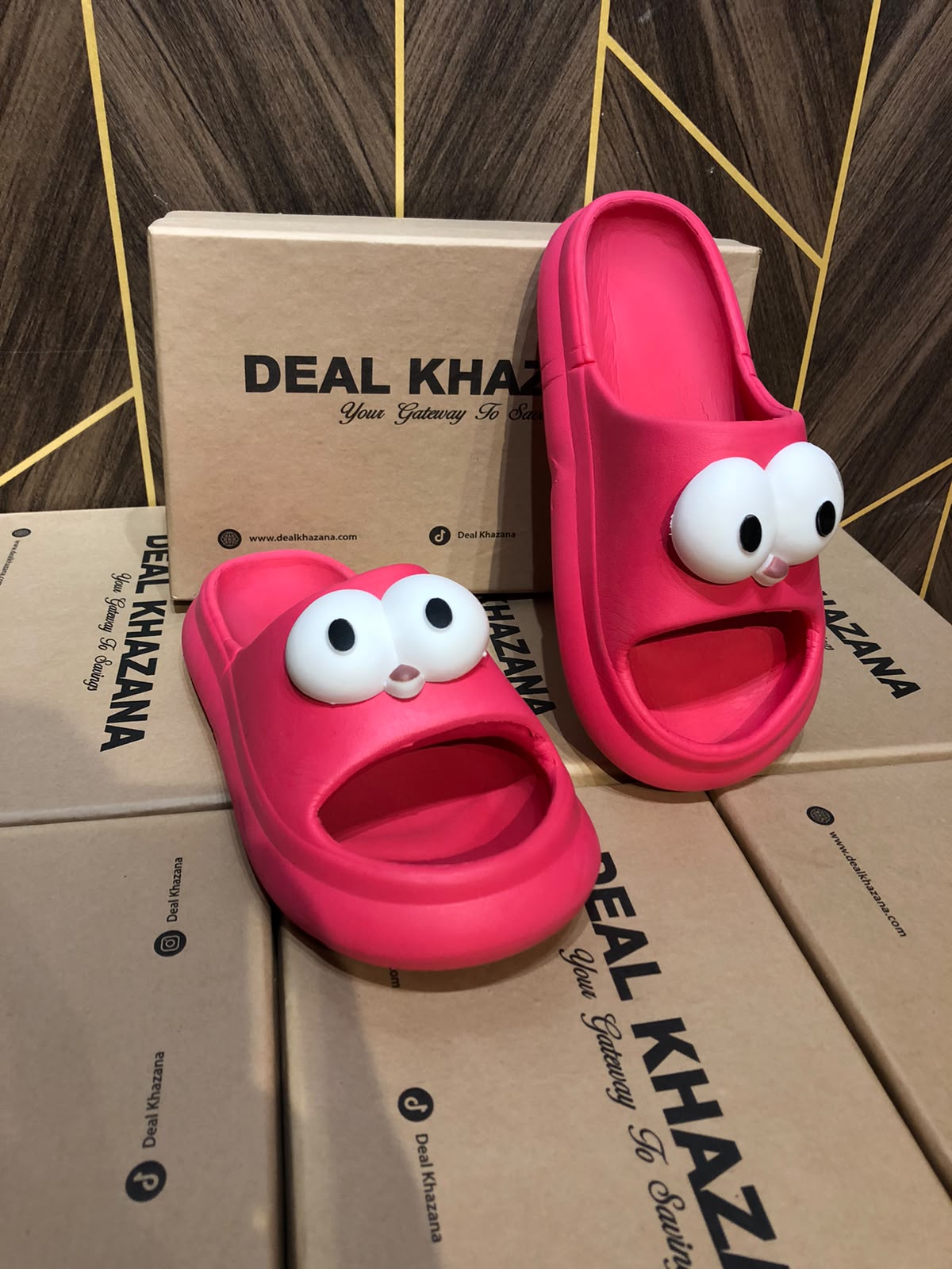 Women Comfortable Slippers Size 6