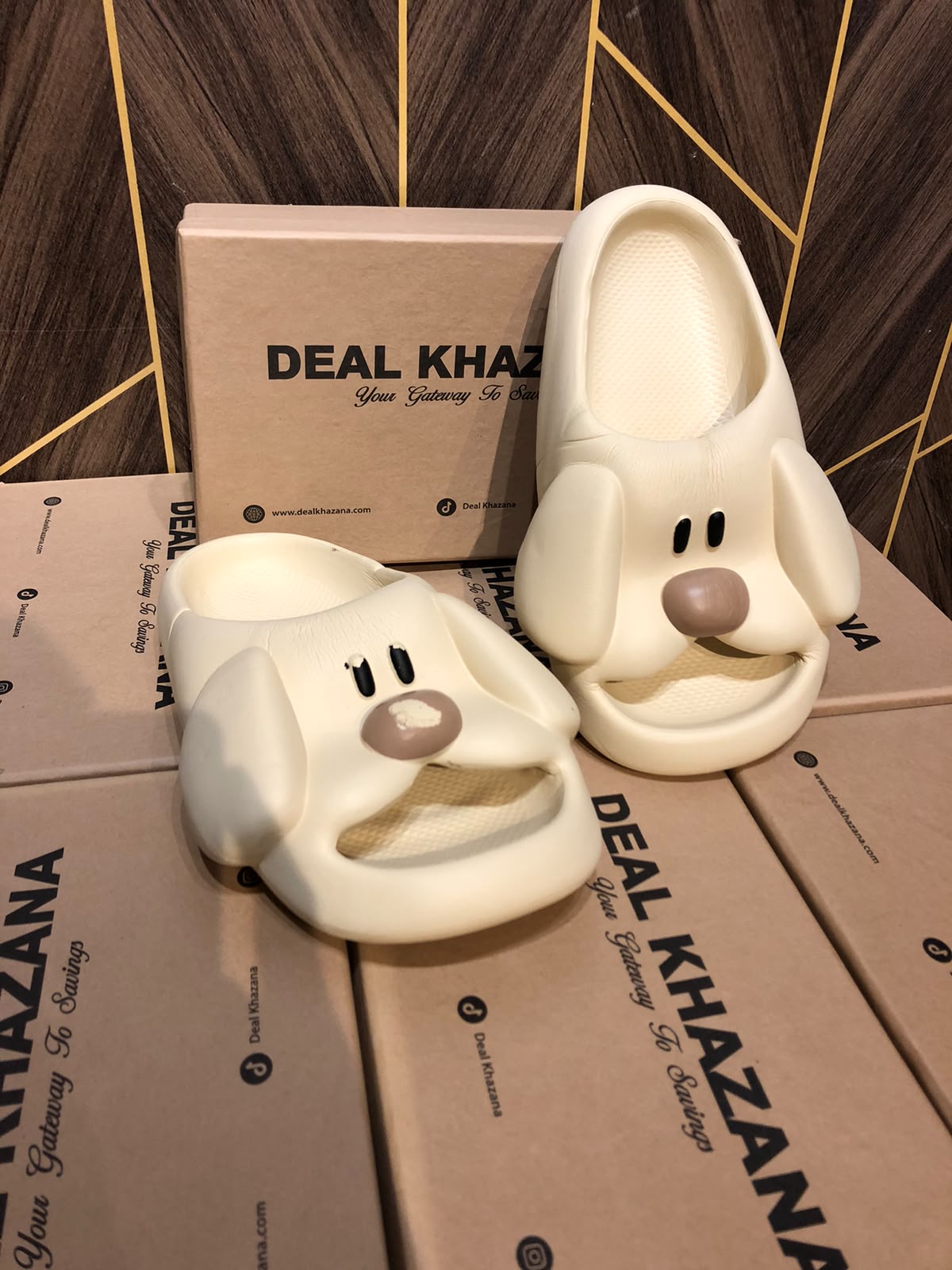 Women Comfortable Slippers Size 9