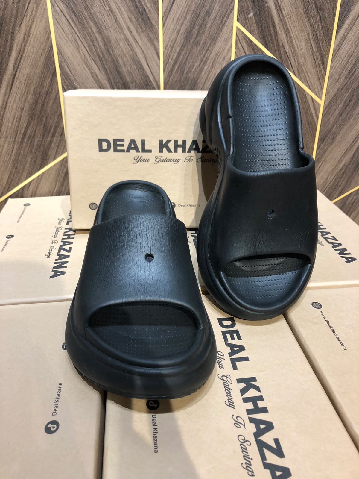 Women Comfortable Slippers Size 9