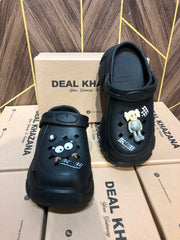Women Comfortable Crocs Size 7