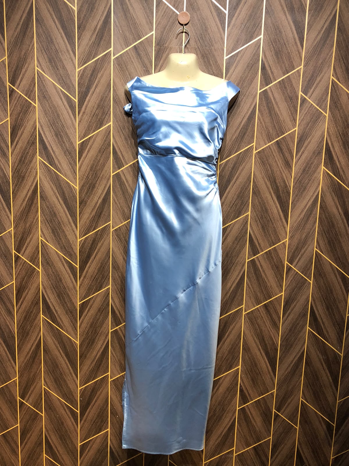 Western Long Maxi Silk Small | Size | Chest 18 | Length 58