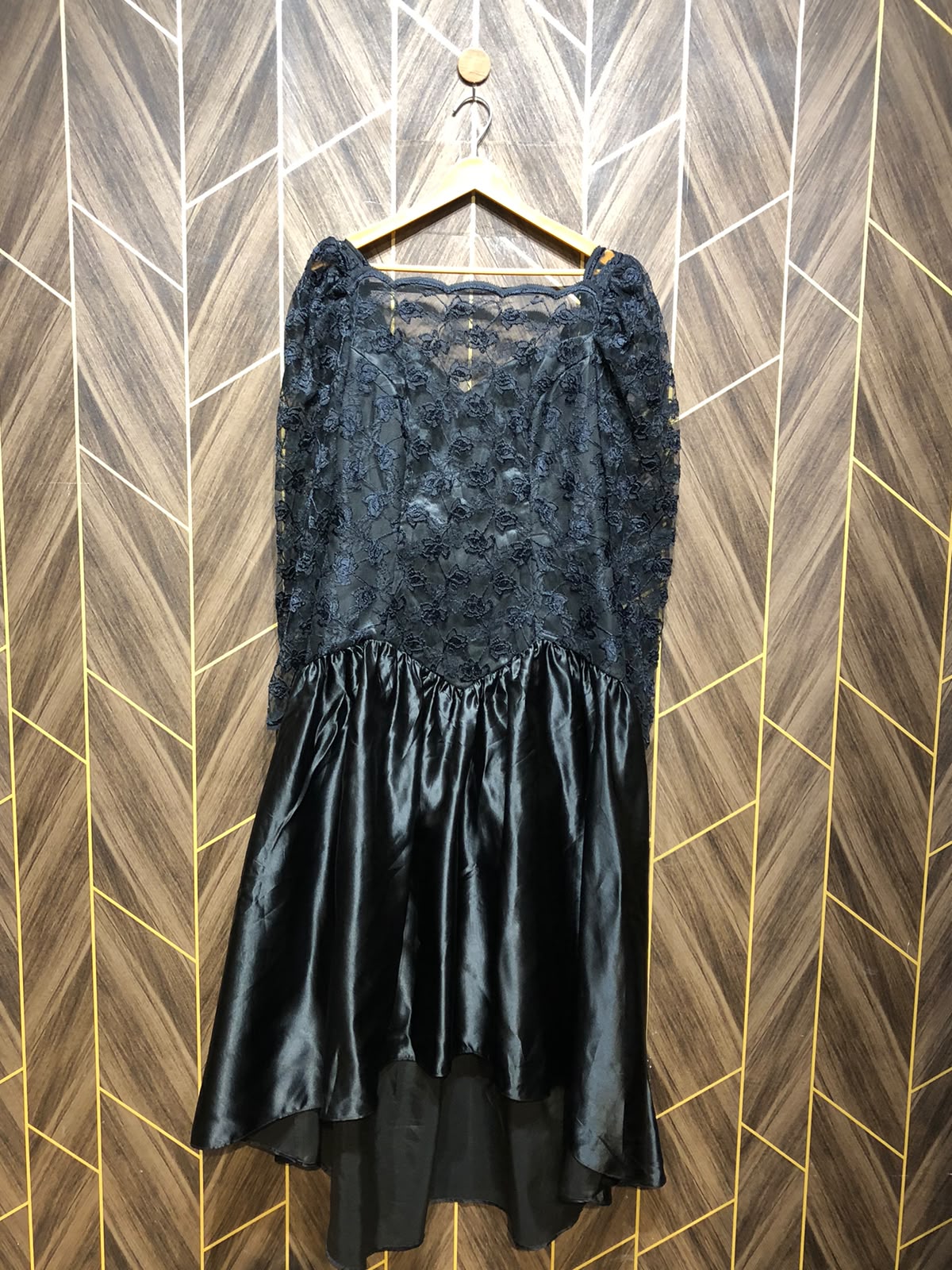 Western Long Maxi Silk Medium | Size | Chest 19 | Length 54