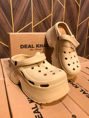 Women Comfortable Crocs Size 6