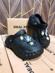 Women Comfortable Crocs Size 6,5