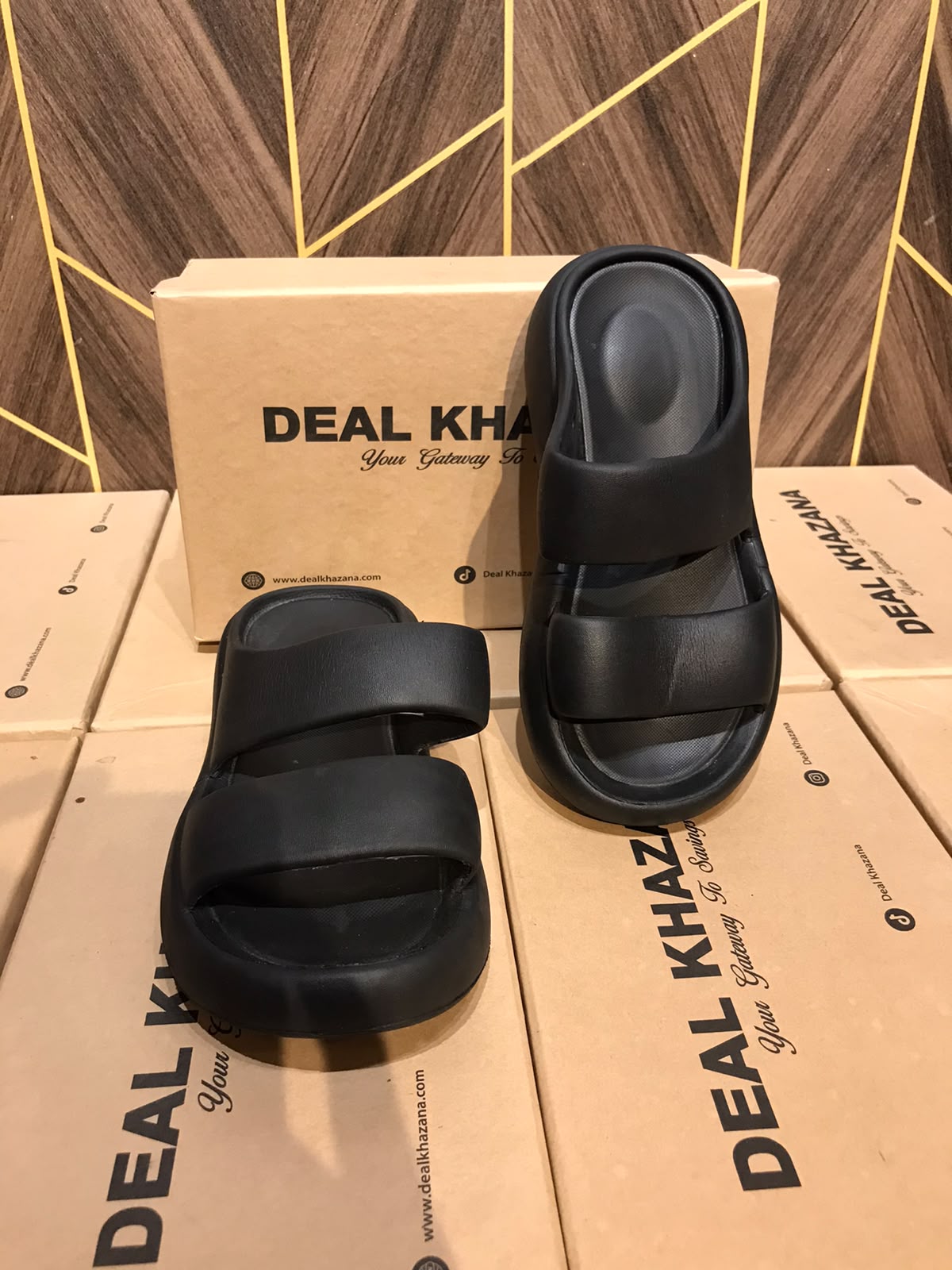 Women Comfortable Slippers Size 6