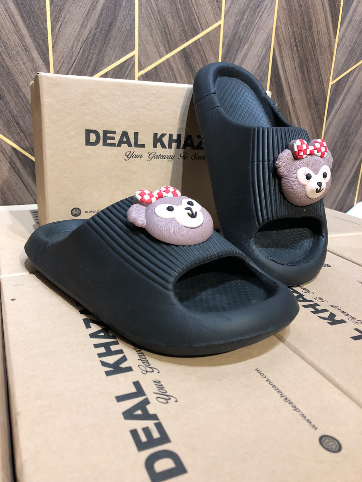 Women Comfortable Slippers Size 7