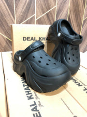 Women Comfortable Crocs Size 5