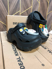 Women Comfortable Crocs Size 5
