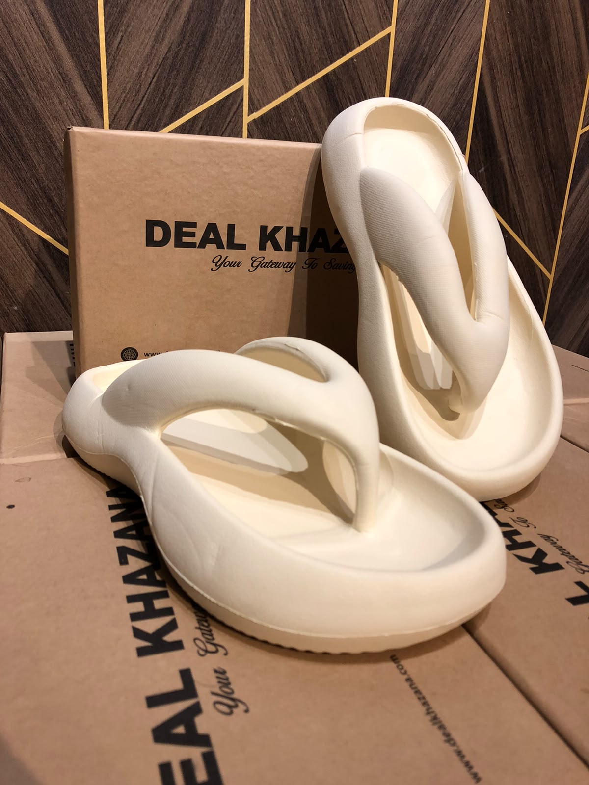 Women Comfortable Slippers Size 8,5