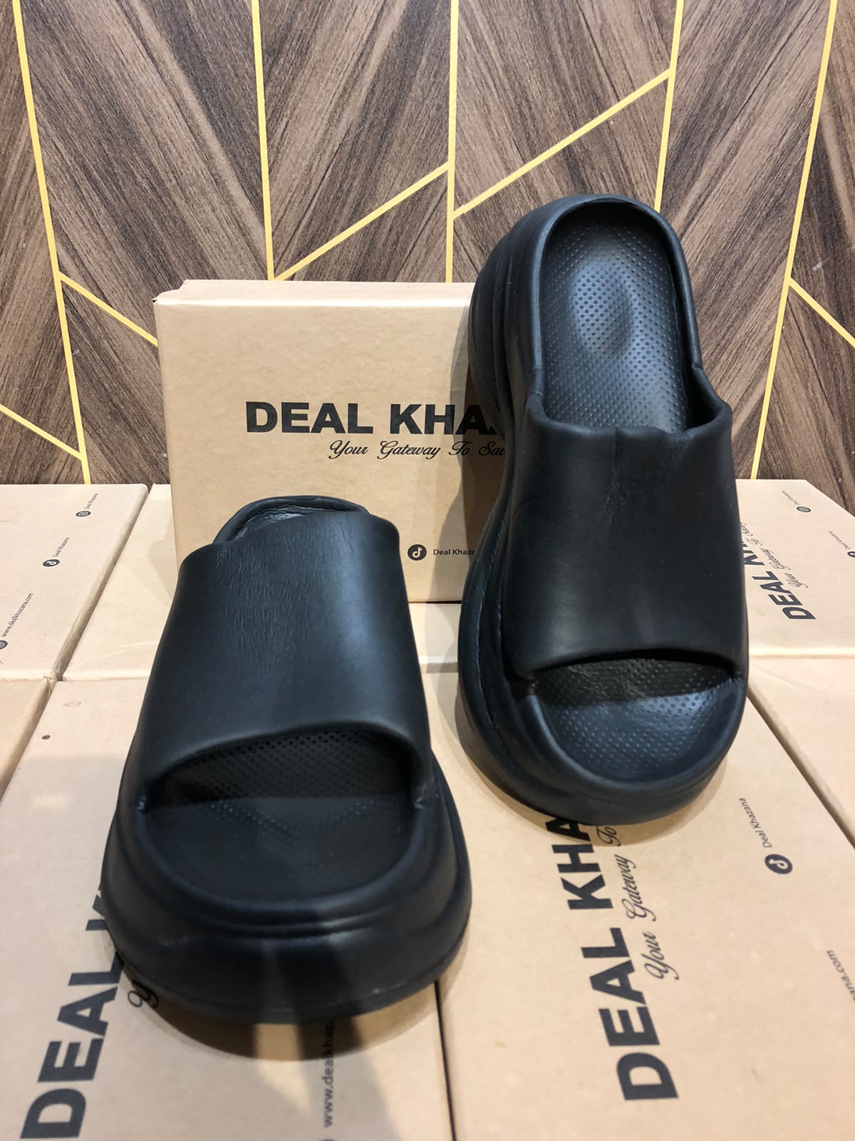 Women Comfortable Slippers Size 9