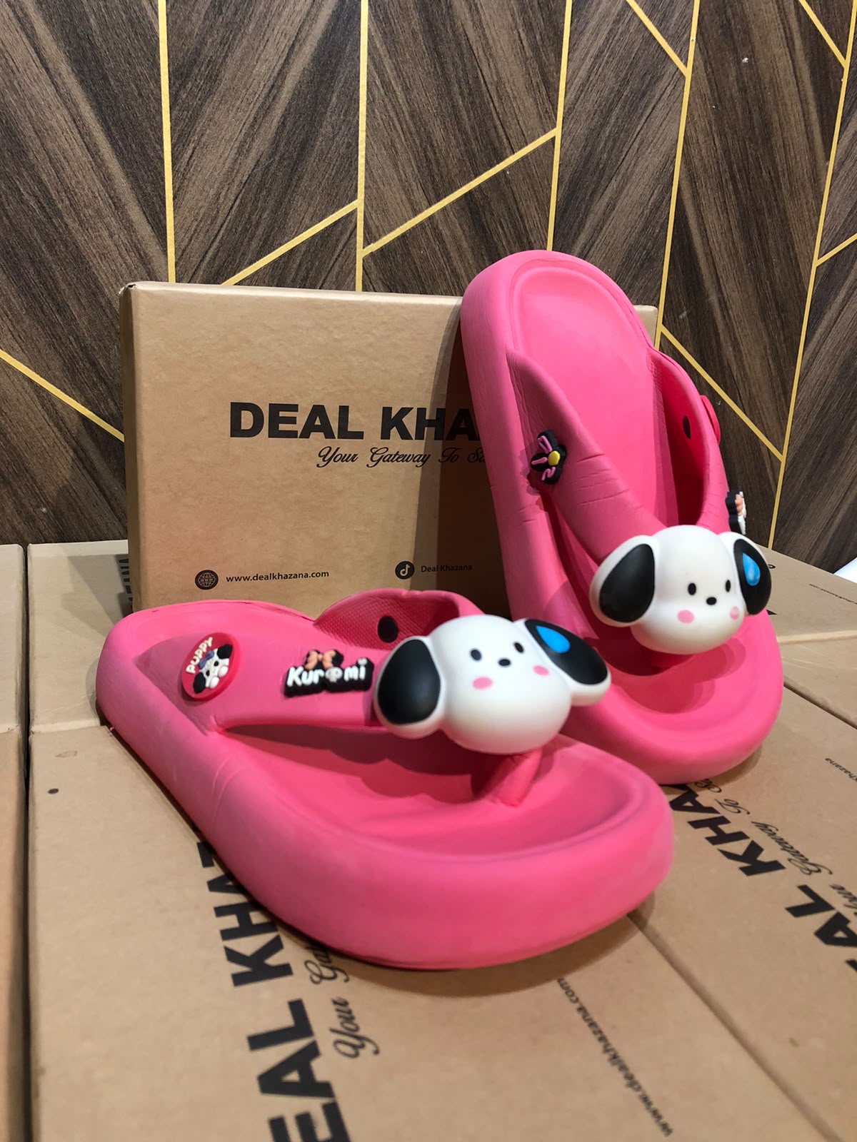 Women Comfortable Slippers Size 8