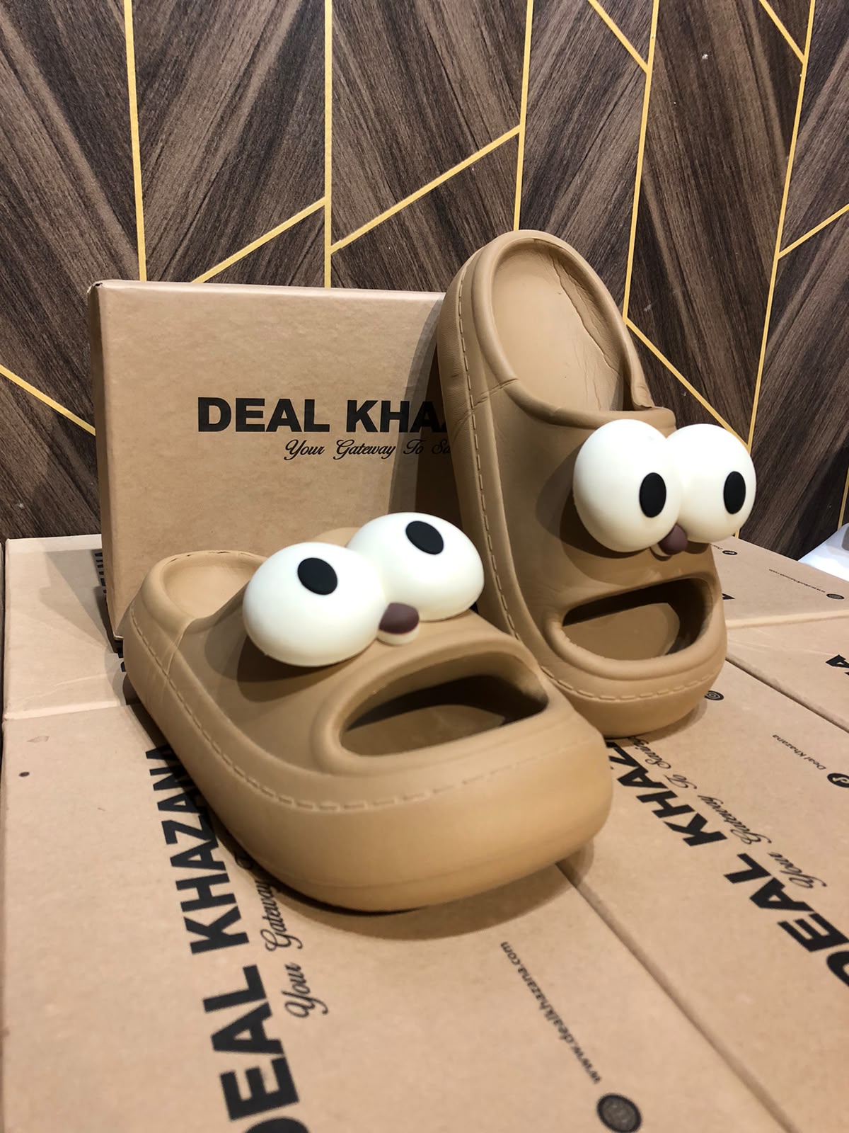 Women Comfortable Slippers Size 6