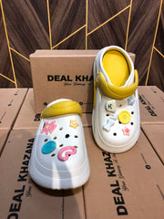 Women Comfortable Crocs Size 6