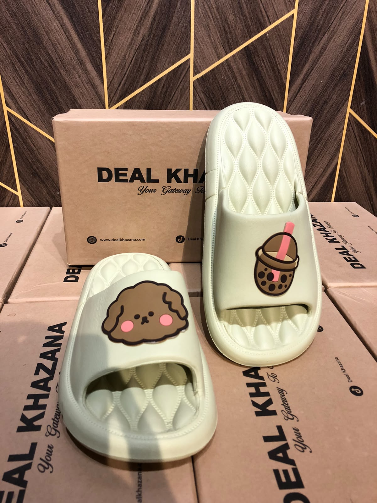 Women Comfortable Slippers Size 9