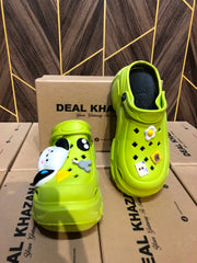 Women Comfortable Crocs Size 7
