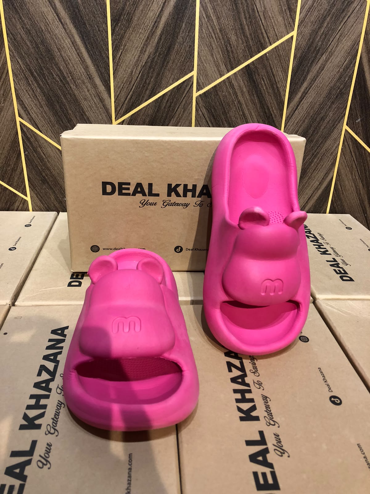 Women Comfortable Slippers Size 7