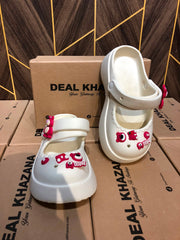 Women Comfortable Crocs Size 5
