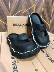 Women Comfortable Crocs Size 8