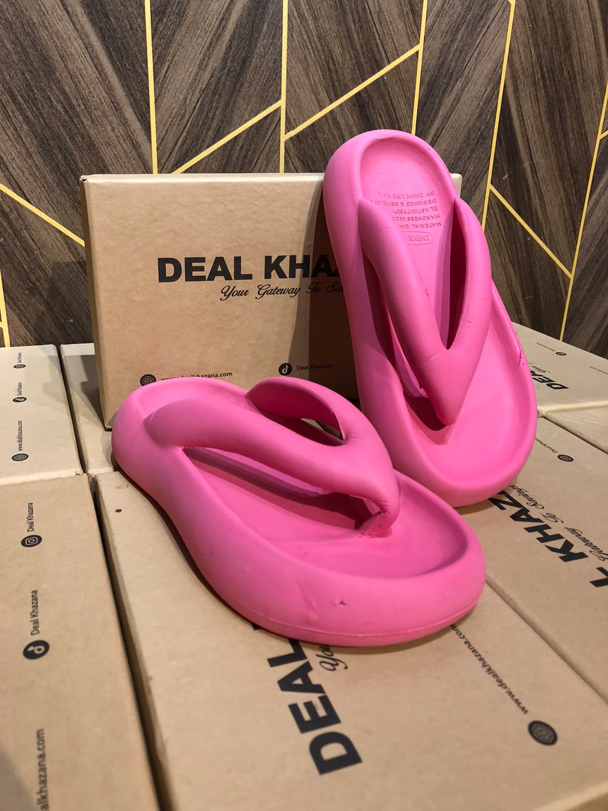 Women Comfortable Slippers Size 8