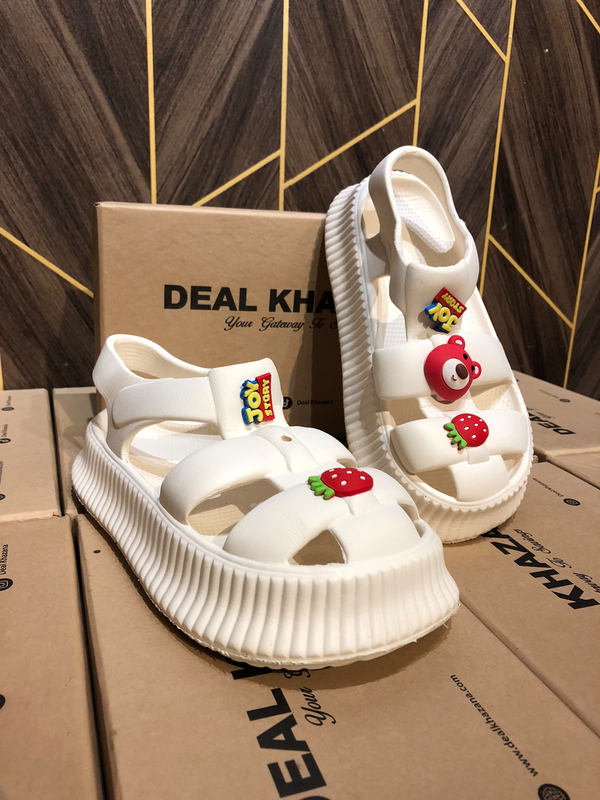 Women Comfortable Sandals Size 7