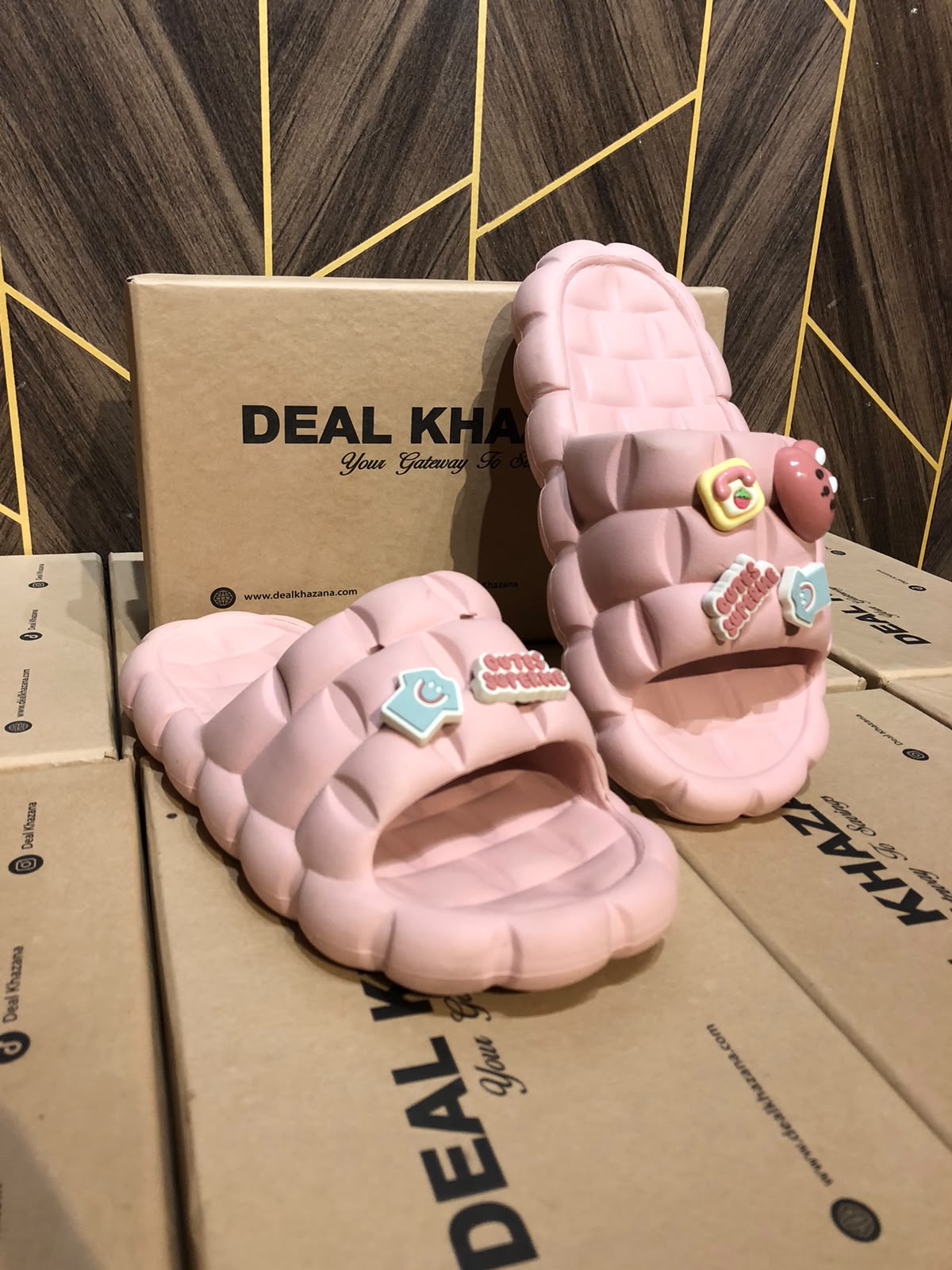 Women Comfortable Slippers Size 7