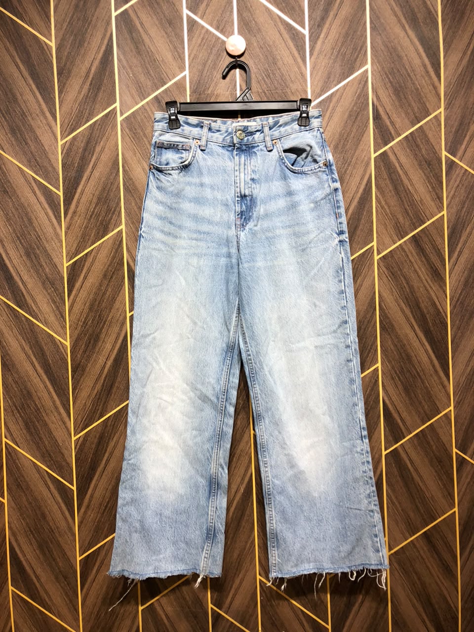 Women Wide Leg Jeans Small | Waist 28 | Length 37