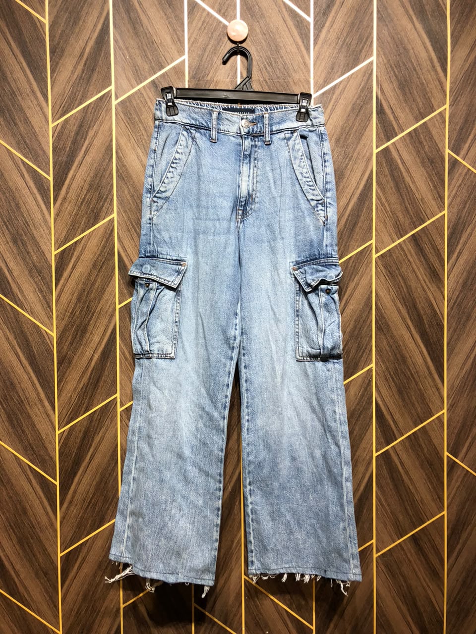 Women Wide Leg Cargo Jeans Small | Waist 26  | Length 37