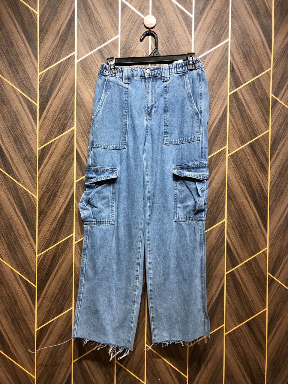Women Wide Leg Cargo Jeans Small | Waist 28 | Length 37