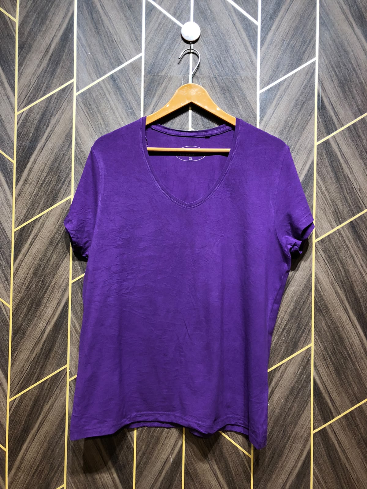 T-Shirt Jersey Medium  to Large Size Length 27