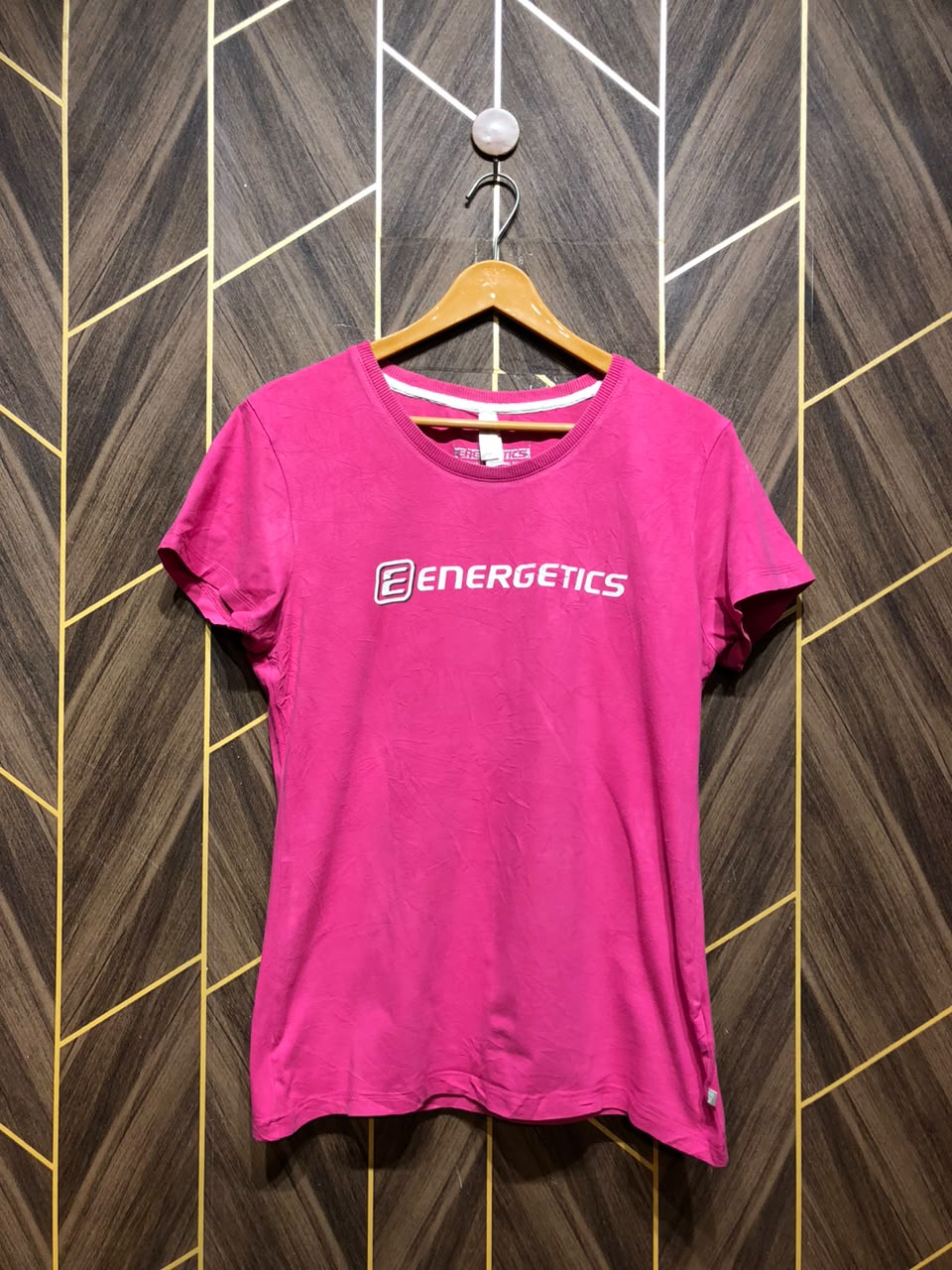 T-Shirt Jersey Small to  Medium Size Length 27