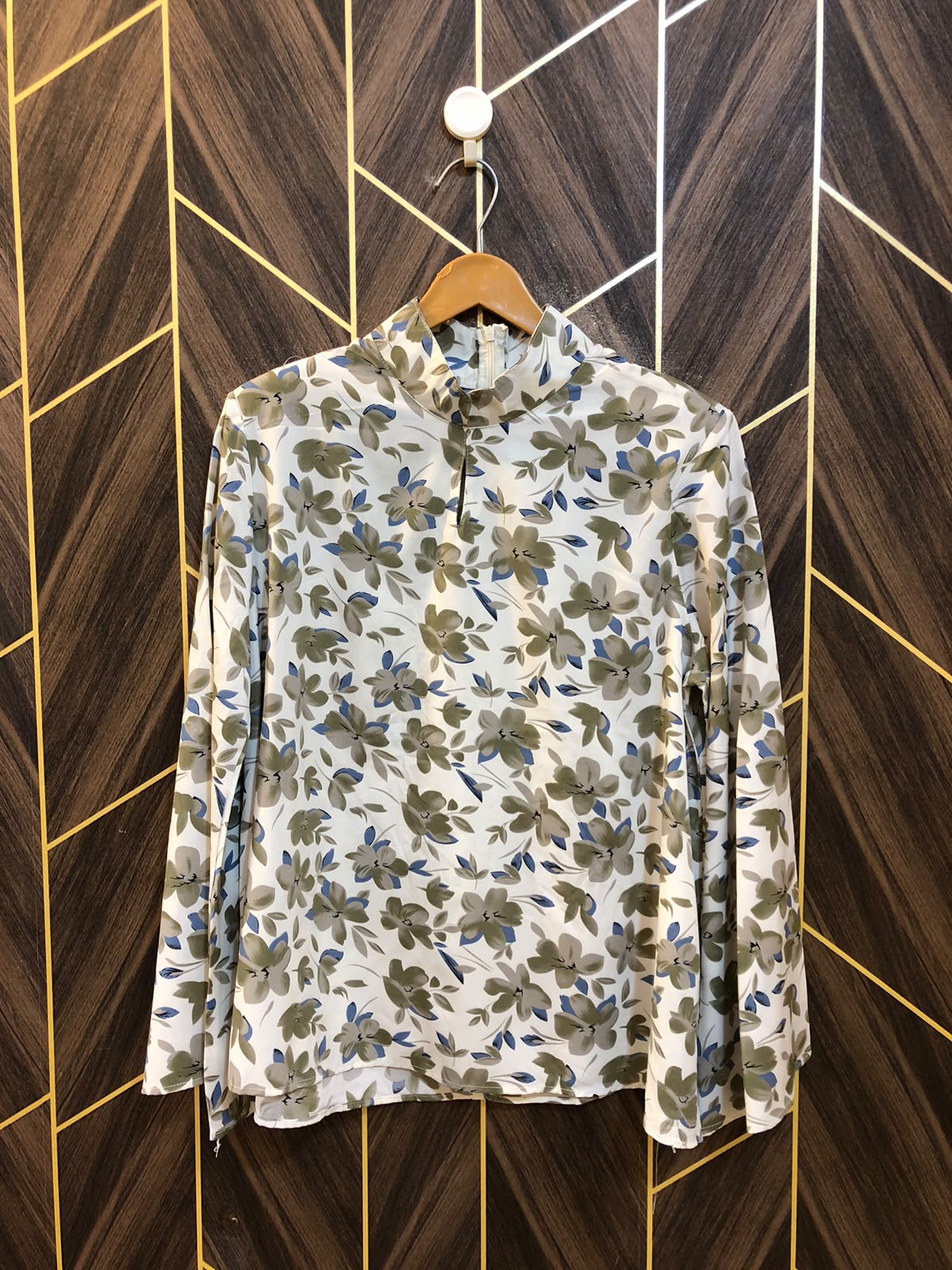 Western Top Chiffon – X-Large Size (Chest: 22, Length: 26 )