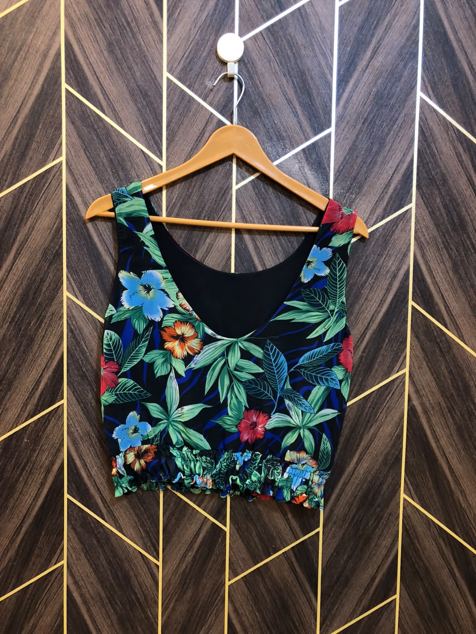 Trendy Chiffon CropTop Size Small