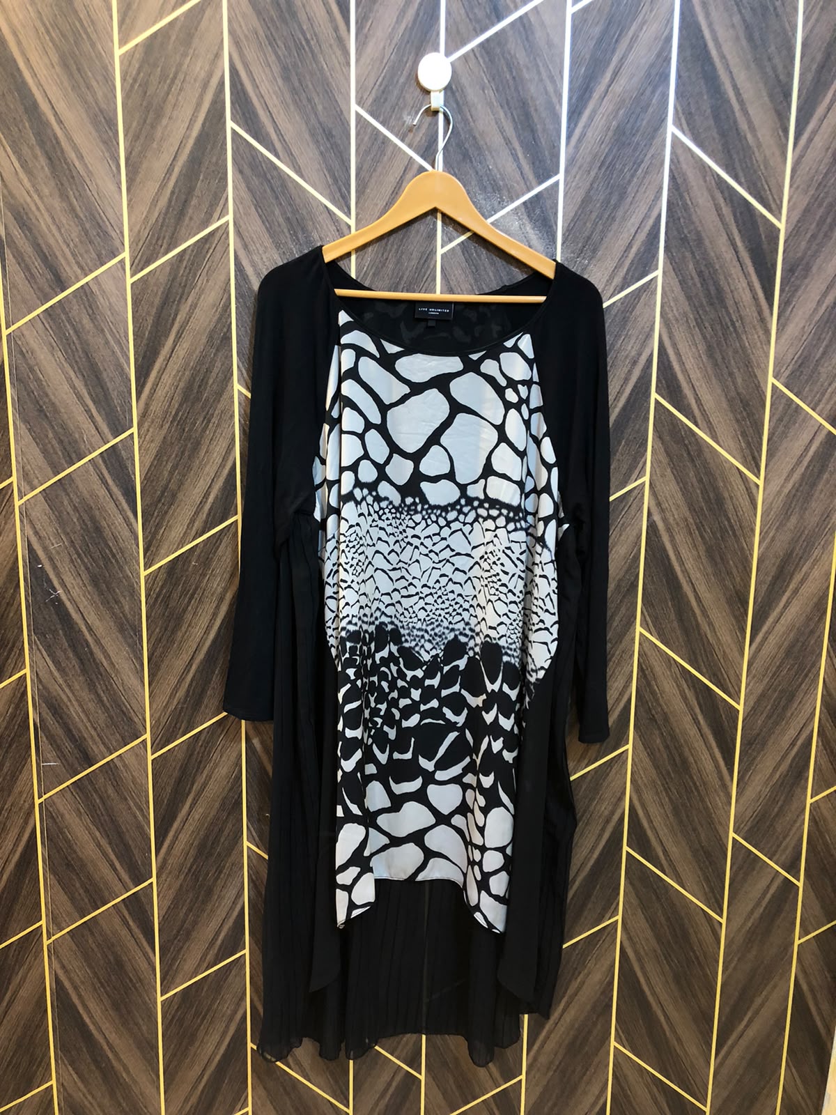 Women Long Shirt Silk 4XL | Chest 26 | Length 43