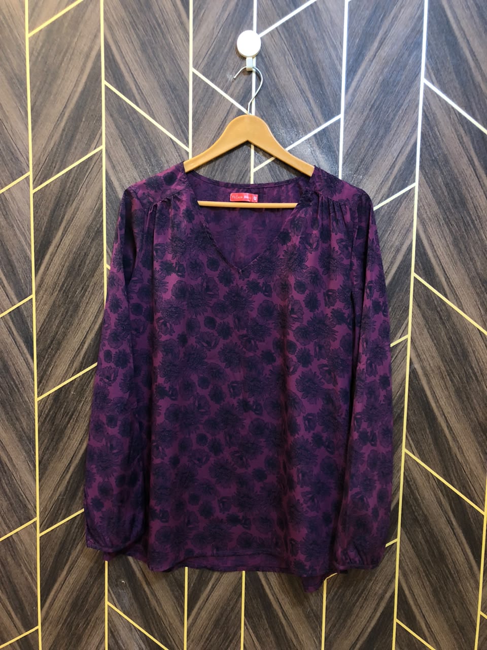 Western Top Silk – Large Size (Chest: 20, Length:  27)