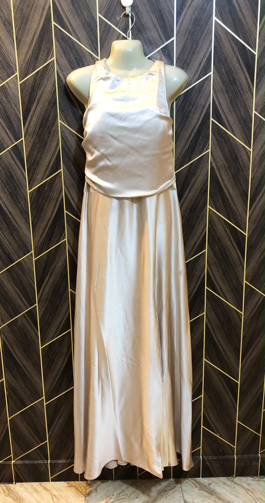 Western Long Maxi Silk minor stain  Medium to large   | Size | Chest 19 to 20 | Length 50