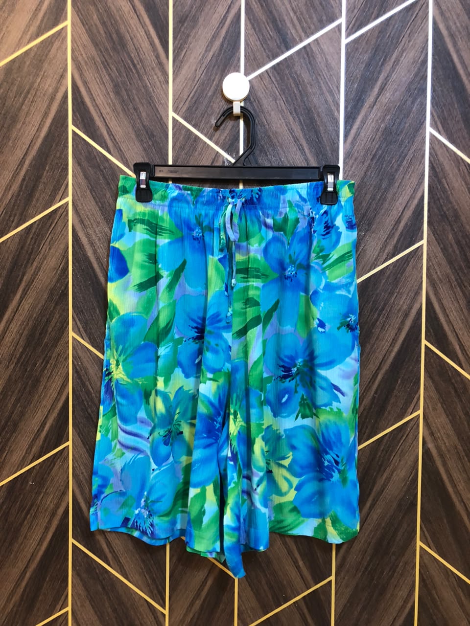Women Mini Shorts Linen Medium | Size Waist 30–32