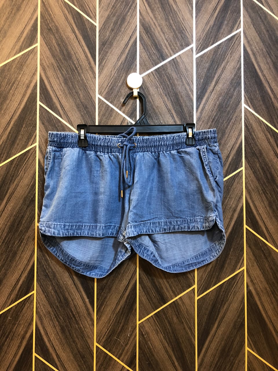 Women Mini Shorts denim Large to X Large | Size Waist 34–36